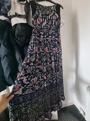 Long Dress Size 10 • £10