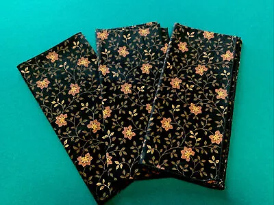 Vera Bradley Black Walnut Napkins Set Of 3 • $17.50