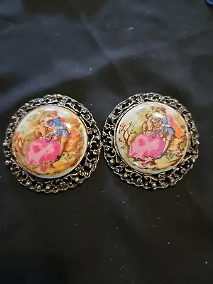 Vintage Victorian Tip Toe Shoe Clips Courting Couple Round Painted  • $15