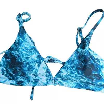 Zaful Swim Womens Sz 8 Blue And White Triangle Bikini Top • $10.80