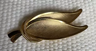 Vintage Brushed Gold Tone Double Leaf Brooch Pin Costume Jewelry Ivy Modernist • $5