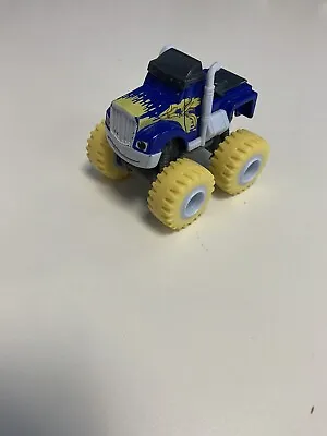 BANANA BLASTED CRUSHER Blaze And The Monster Machines Die-Cast Race Car • £5