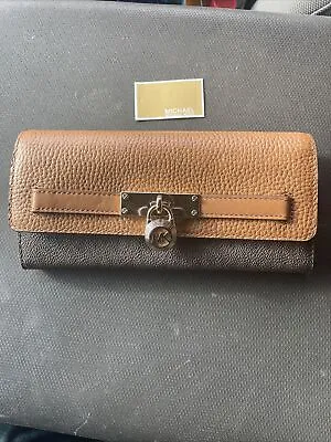 New Michael Kors Hamilton Carryall Brown Acorn Wallet Signature MK Lock Logo • $89.99