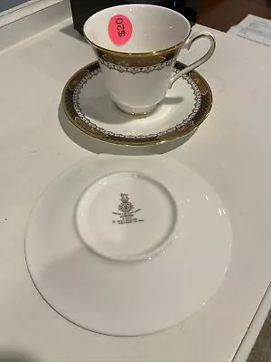 Vintage Royal Doulton China Verona Teacup Cup And 2 Saucers • $20