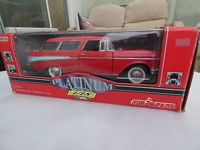 1:18 Scale Platinum Chevrolet Nomad 1957 • £7.09