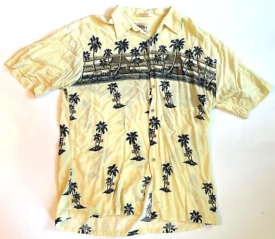 Vintage 1990's Campia Moda Men's L Hawaiian 100% Rayon Shirt • $20