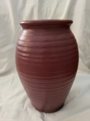 $59.99 • Buy Vintage ZANESVILLE Ohio Maroon Stoneware & Crafts Mission Vase Handcrafted #519