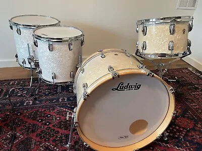 Ludwig Classic Maple 4-pc White Marine Pearl Shell Pack 22  12  14  16  • $1795