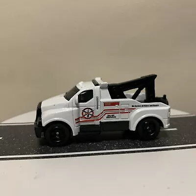 Matchbox Service Center 5-Pack Exclusive 2005 Tow Truck White & Black - NRMT • $14.95