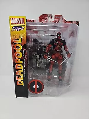 Marvel 2106 DEADPOOL 7  Diamond Select Action Figure NIB Nice Color And Detail • $35