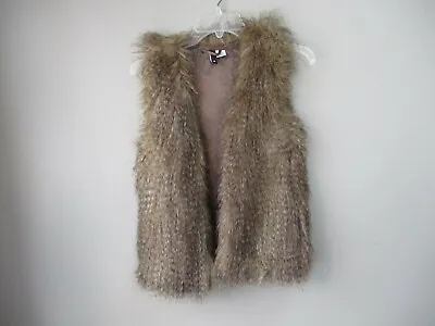 Womens H&M Fur Vest Brown Size 2 Open Front • $15.99