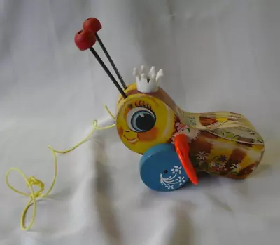 Vintage Fisher Price Queen Buzzy Bee Wooden Pull Toy # 444 • $10