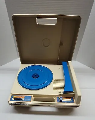 VTG 1978 Fisher Price Children's Portable Record Player Turntable #825  WORKS  • $59.99