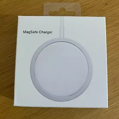 15W Fast MagSafe Wireless Charger For Apple IPhone 15 14 13 12 11 XR XS Pro Max • £2.99