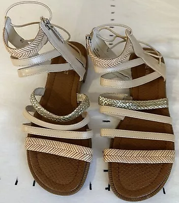 Nine 9 West Sandals Womens 9 Tan Gladiator Ankle Zip Metallic Strappy Flat Shoes • $12.99