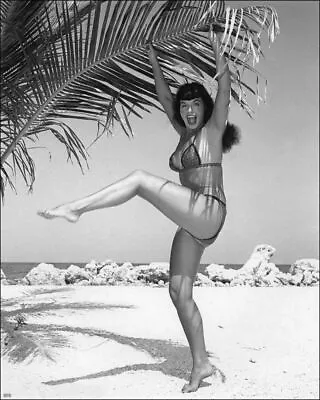 380841 Bettie Page Under Palm Tree WALL PRINT POSTER AU • $20.85