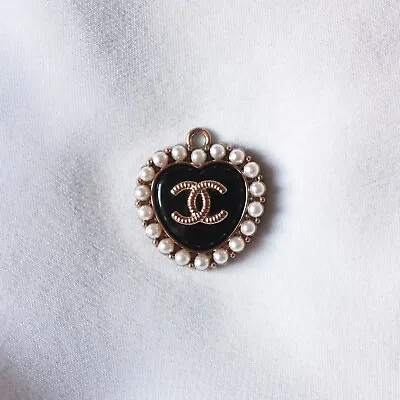 Chanel Heart Zipper Pull Pendant Black Enamel Pearls Gold 22mm Stamped • $28