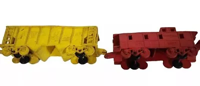 2 Auburn Rubber Train Pieces. 1 Red 6473 Caboose 1 Yellow  Rail Road Car  • $12.99