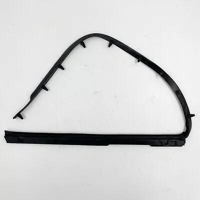 Genuine Mercedes-Benz 2108260580 Front Left Bumper Seal W210 • $24.99