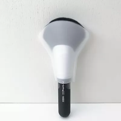 £32.46 • Buy MAC 143 SES Medium Face Fan Brush, Brand New Sealed! 100% Genuine!!
