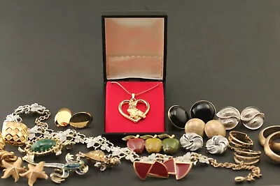 Stunning Triffari Lisner Giovanni + More Vintage Costume Jewelry Lot All Signed! • $20.50