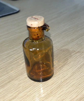 £5 • Buy Antique Chemist Apothecary Brown Glass Bottle With Stopper And Lip