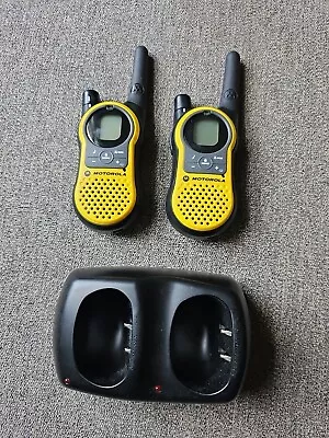 Pair Of Motorola Talkabout MH230R 22ch GMRS/FRS 2-Way Radio/Walkie-Talkies • $30