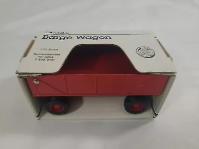 VINTAGE 1988 International Dump Barge Red Wagon TRACTOR 1/32 SCALE  ERTL Intact • $24