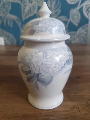 Stunning Vintage Sadler Large Ginger Jar / Temple Jar Blue Lustre Glaze - 7in • £18