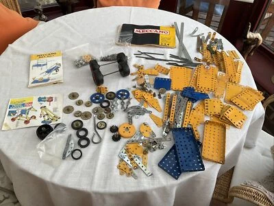 £4.99 • Buy Bundle Of Miscellaneous Vintage Meccano + Book Of Models 2/3/4 + Set 1 Leaflet