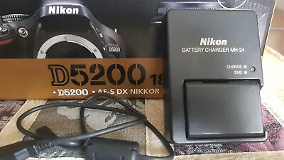 D5200 Nikon Tokina 11-16mm F2.8 Nikon 35mm F1.8 • $700