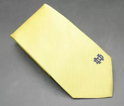 Brooks Brothers Collegiate Collection NOTRE DAME FIGHTING IRISH Logo Tie USA NWO • $37.99