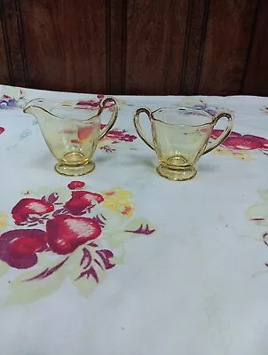 Vintage Fostoria  Glass Topaz Yellow Footed Sugar Bowl • $5