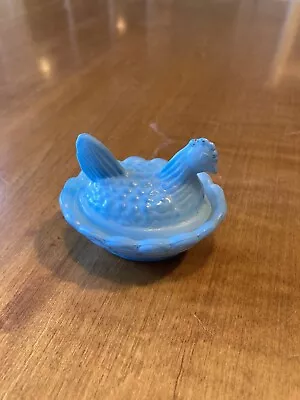 Vintage Westmoreland Blue Hen On Nest Painted Milk Glass • $14.95