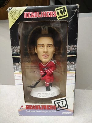 $5.95 • Buy 1998 Headliners XL Steve Yzerman NHL Hockey Detroit Red Wings Bobblehead NIB