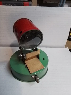 World War 2 Memorabilia • £5