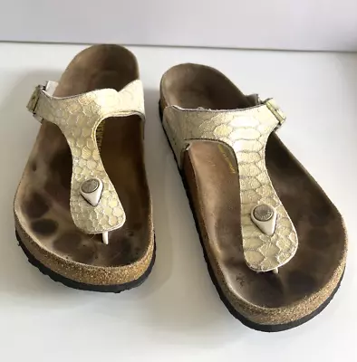 Birkenstock Gizeh Beige Croc Look Women's Thong Sandals Size 40 • $50