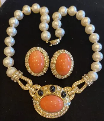 Vintage Ciner Crystal Coral Pearl And Onyx Cabochon Collar And Earring Set • $1150