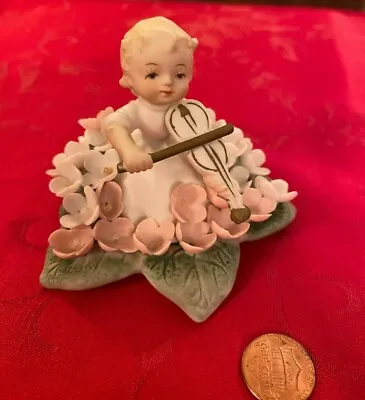 Vintage Lefton Girl Figurine Playing Violin~Hand Painted~Japan • $19.99