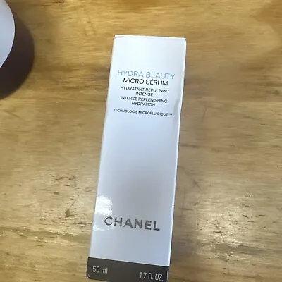 Chanel Hydra Beauty Micro Serum - 50ml • £80