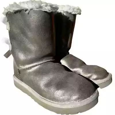 UGG Bailey Bow Glisten Boots Mid Calf Shearling Lined Suede Metallic Silver 6 • $100