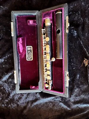 Vintage Haynes Db Piccolo • $2000