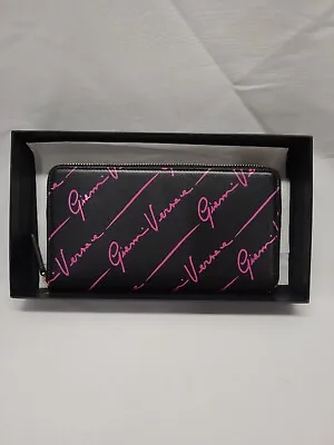 ORIG $495 Versace DPDG326P DV2SGV SIGNATURE Wallet Black Calf Leather W Pink NIB • $212.50