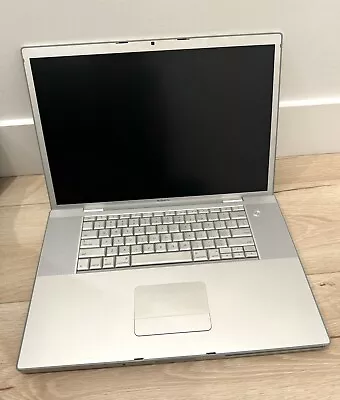 AS IS Apple MacBook Pro A1261  17”For PARTS READ • $48