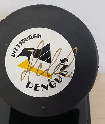 Mario Lemieux Pittsburgh Penguin  Signed Puck • $144.99