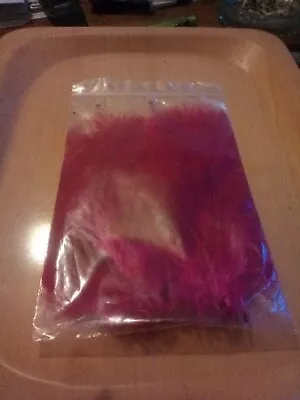 FEATHERS Marabou Feathers Dark Pink  • £1.75