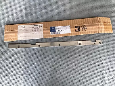 Mercedes-Benz A1247822026 W124 W126 86-95 Right Upper Sunroof Slide Rail Genuine • $20