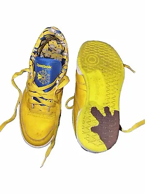 REEBOK Kids Size 2  CLub C 95 Minions Classic Shoes Only Worn A Couple Of Times • $16
