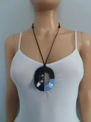 $175 • Buy Hermes Remix Navy/Light Blue/Brown Lacquered Buffalo Horn Pendant Necklace $380