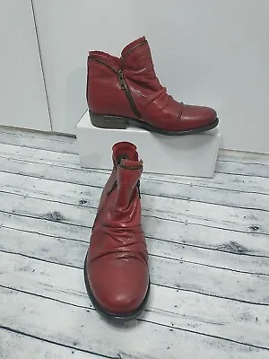 Miz Mooz LUNA Ankle Boots Women's SZ 6 Leather Zipper Moto  Booties Red • $49.95